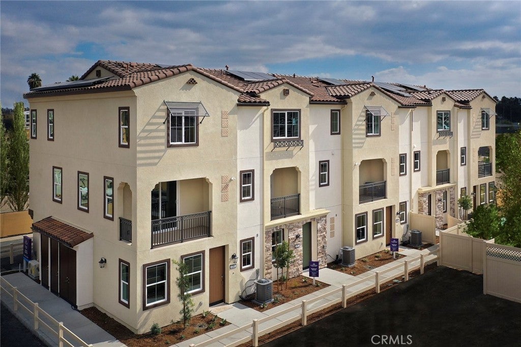 Photo of Listing #CV25157116