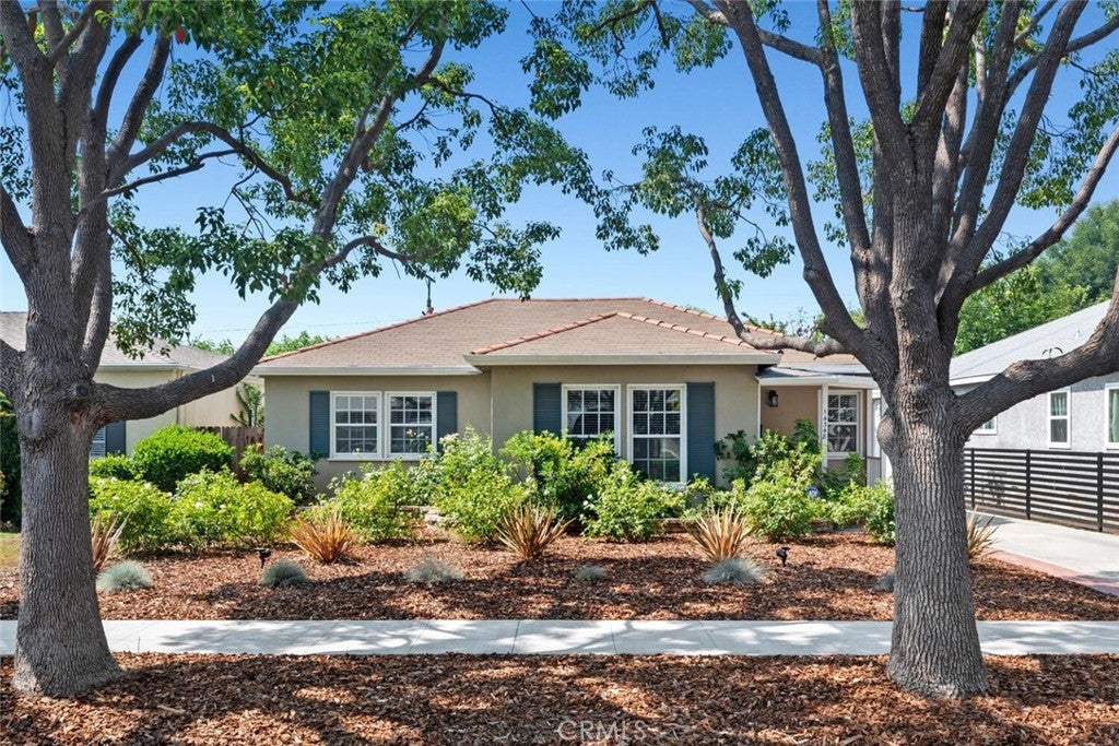 Photo of Listing #SR25152825