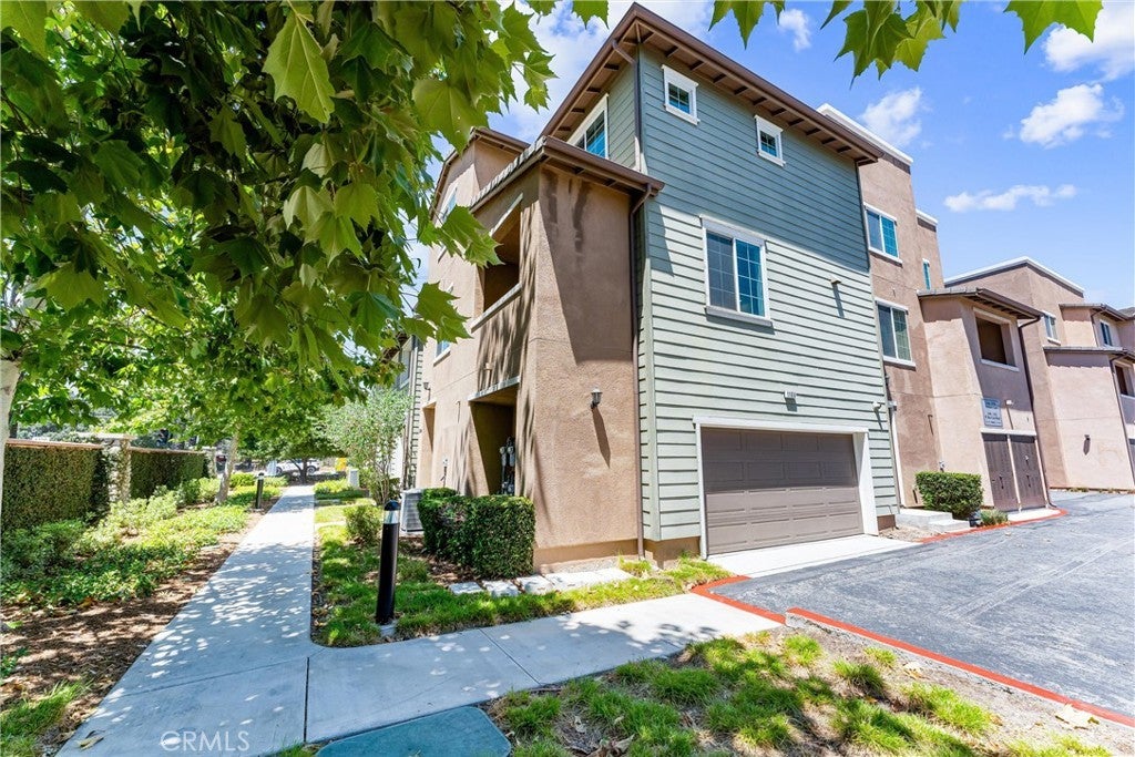 Photo of Listing #PW25157378