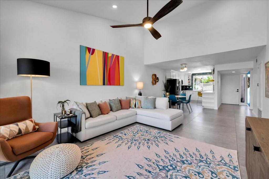 1901 Paseo Pelota, Palm Springs