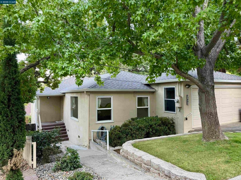 Photo of Listing #41104715