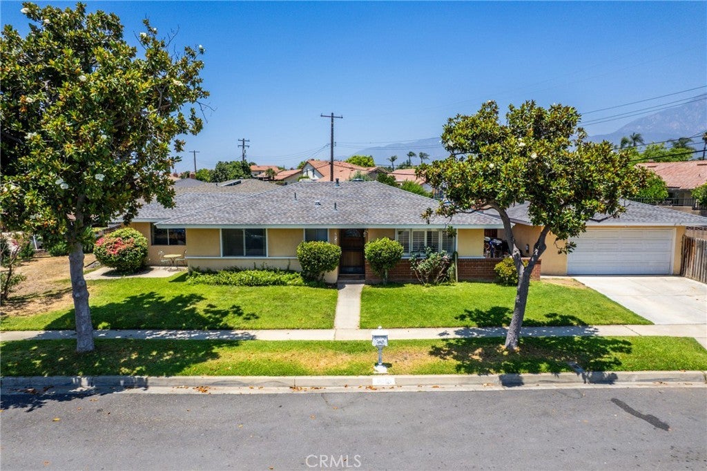 Photo of Listing #CV25157627