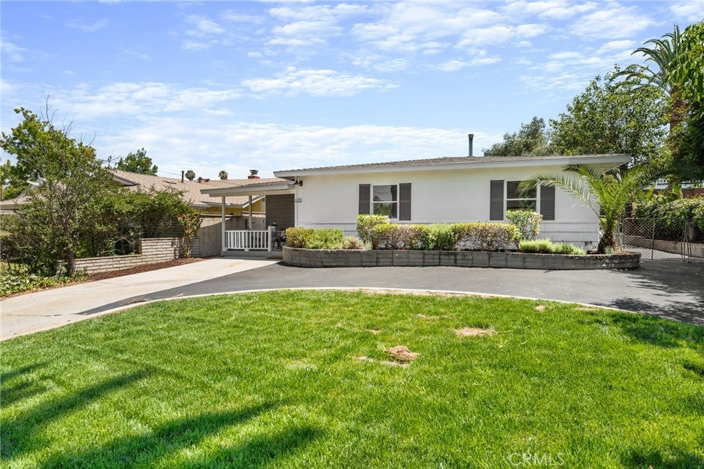 Photo of Listing #IG25156125