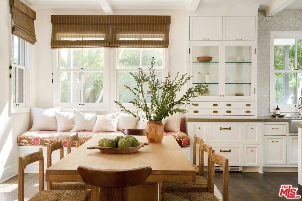 Photo of Listing #25564857