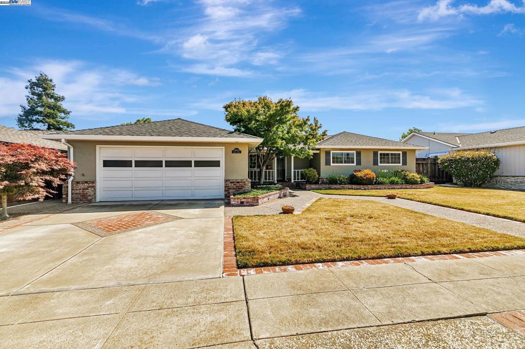 Photo of Listing #41104761