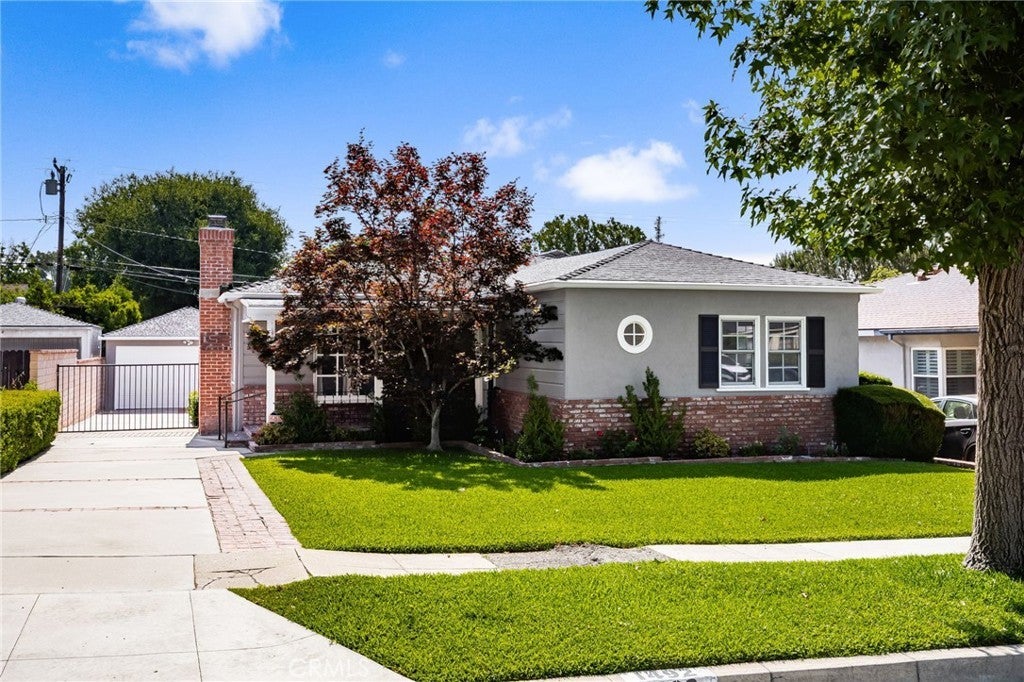 Photo of Listing #CV25158413