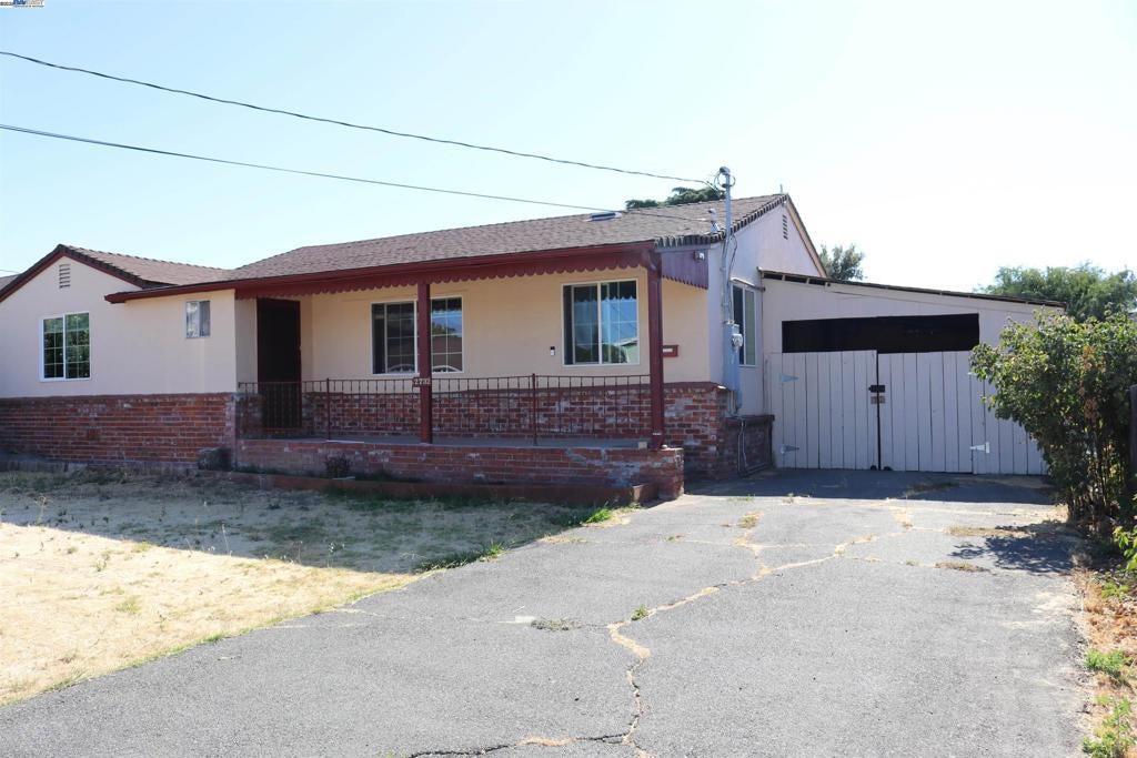 Photo of Listing #41104797