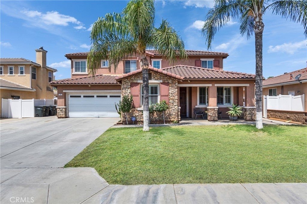 Photo of Listing #CV25158472