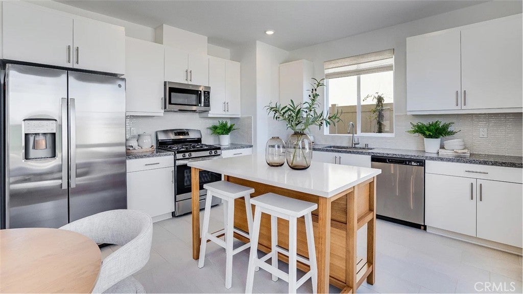 Photo of Listing #SW25158487