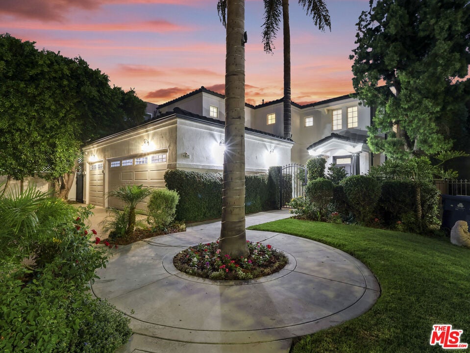 Photo of Listing #25559403