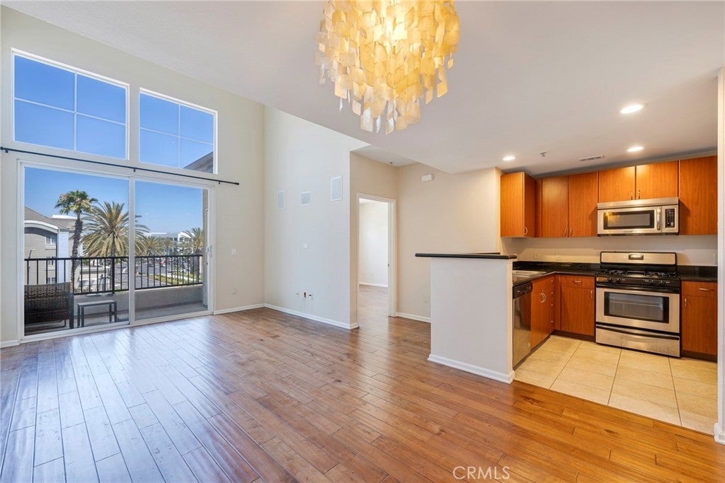 Photo of Listing #PW25156725