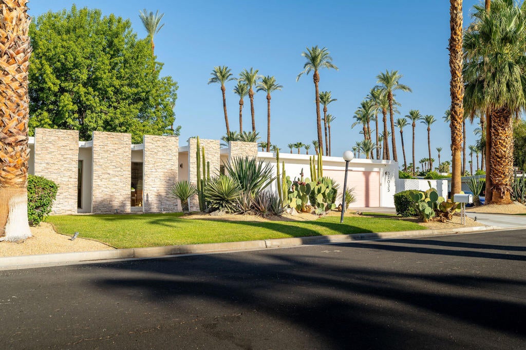 37035 Carolyn Court, Rancho Mirage
