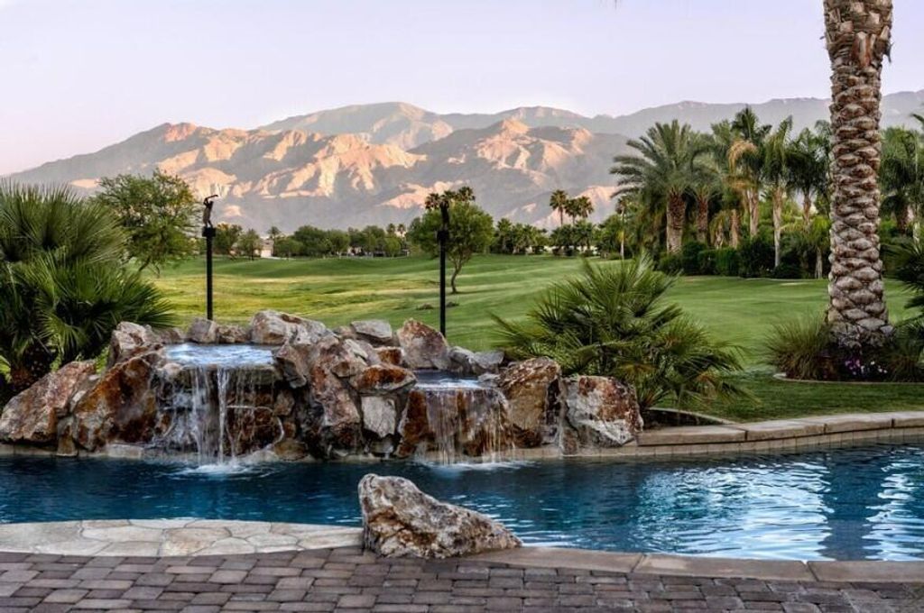 81305 Legends Way, La Quinta