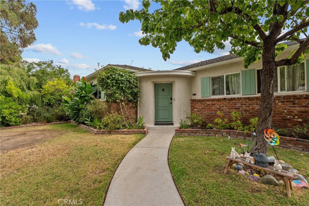 Photo of Listing #SR25149638