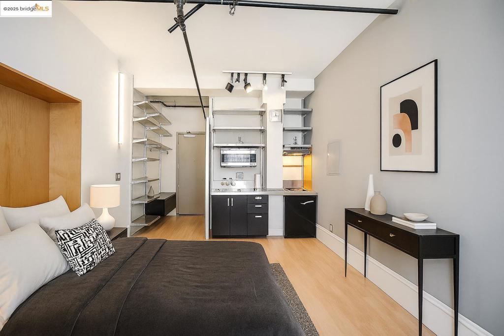 Photo of Listing #41104829