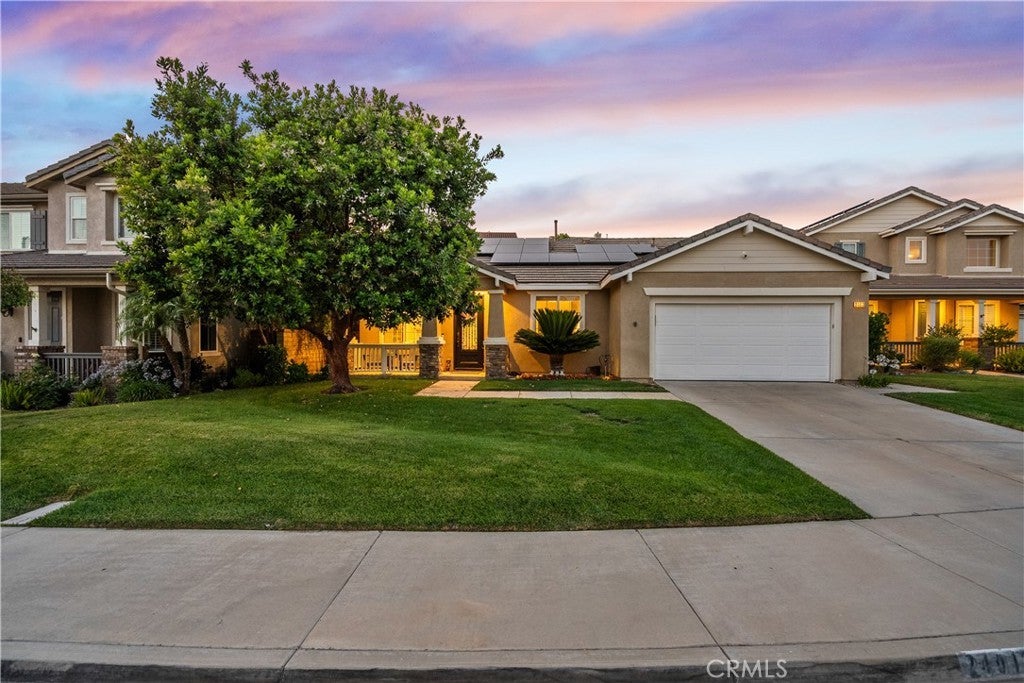 Photo of Listing #SR25158208