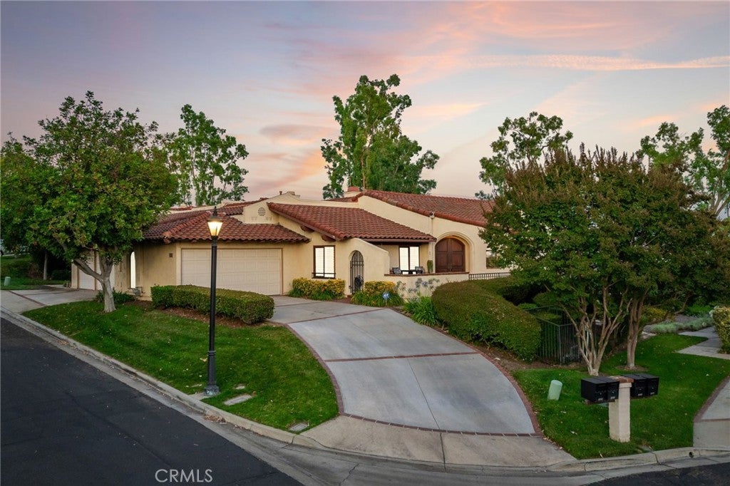 Photo of Listing #CV25155473