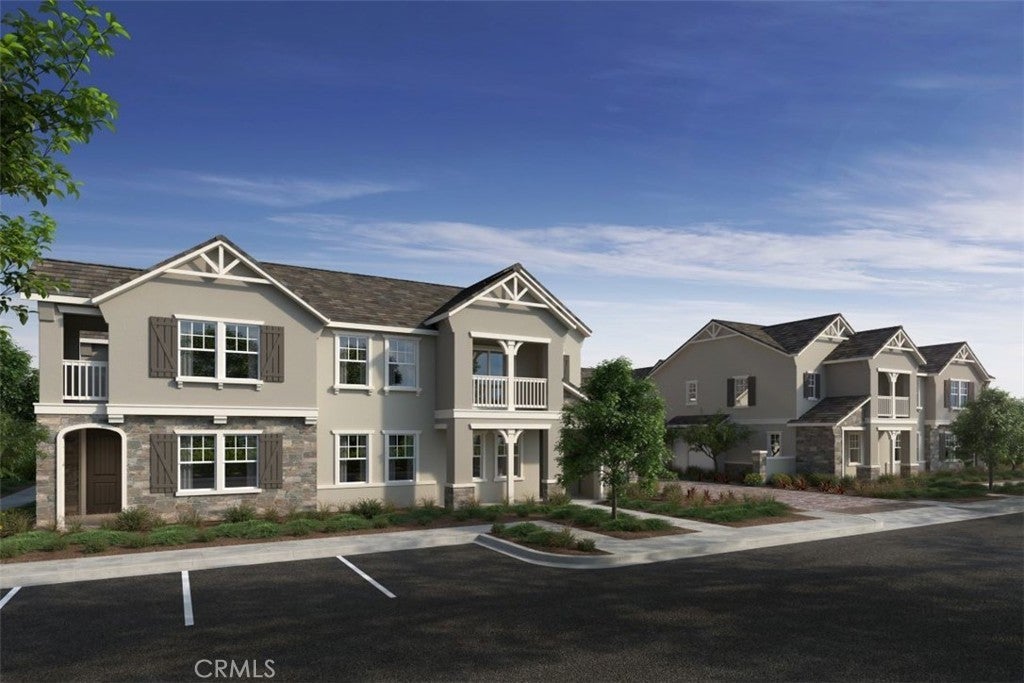 Photo of Listing #IV25158962