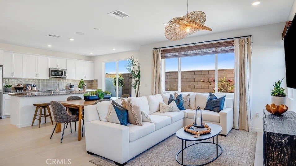 Photo of Listing #SW25159191