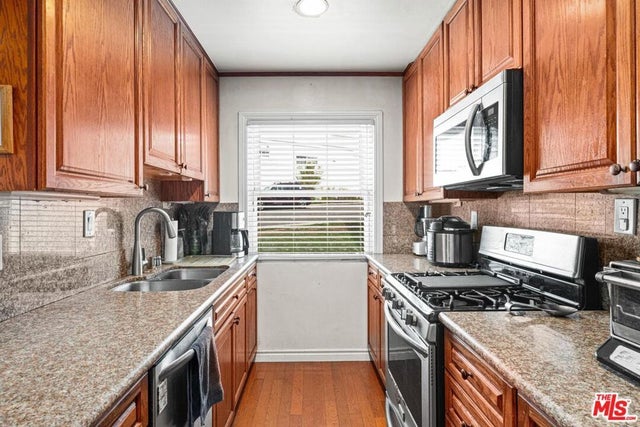 1306 Carmelita Avenue, Redondo Beach.