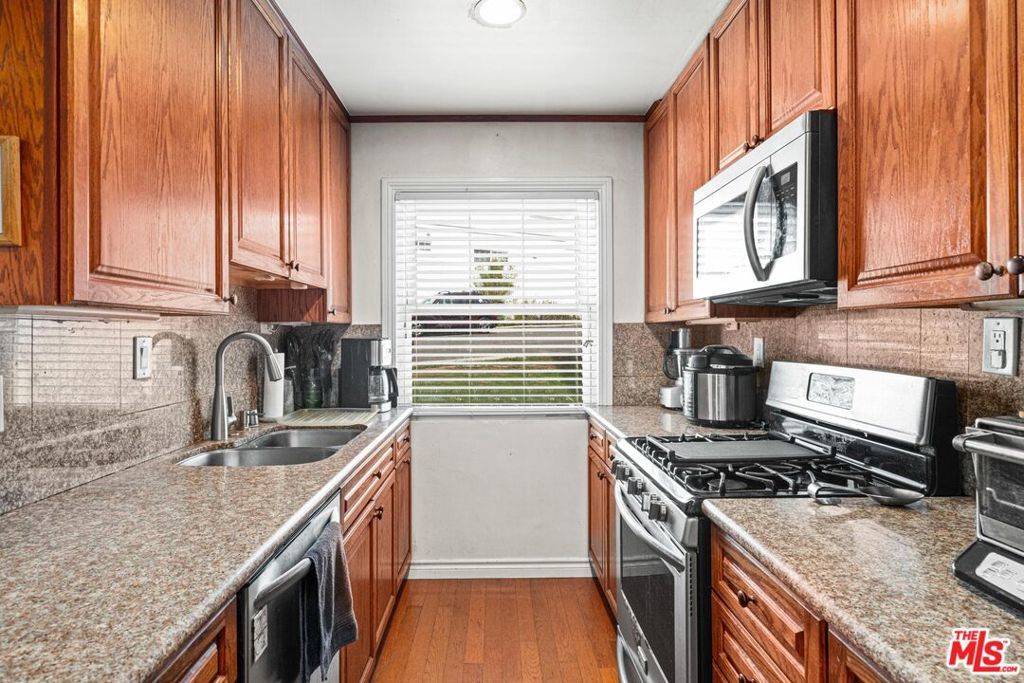 Photo of Listing #25501891