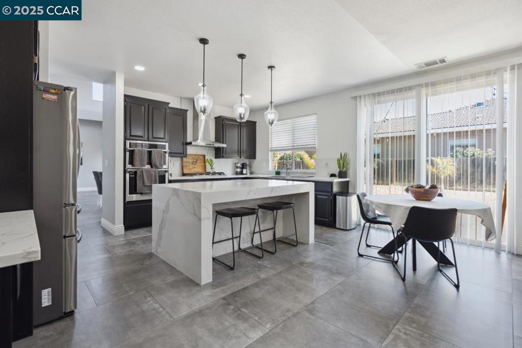 Photo of Listing #41104888