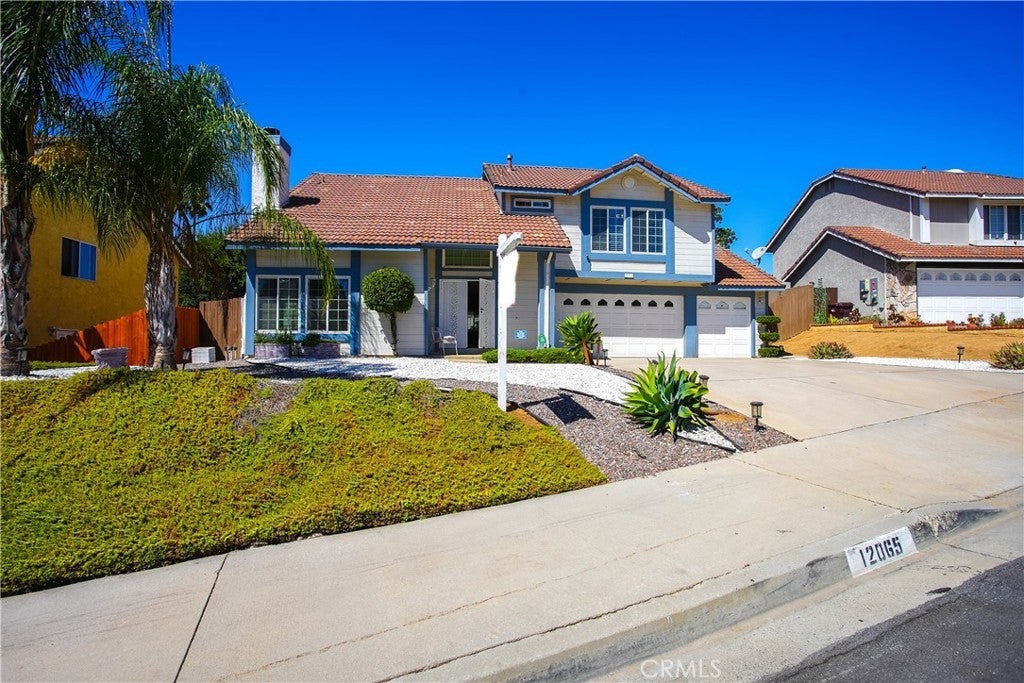 Photo of Listing #IV25159470