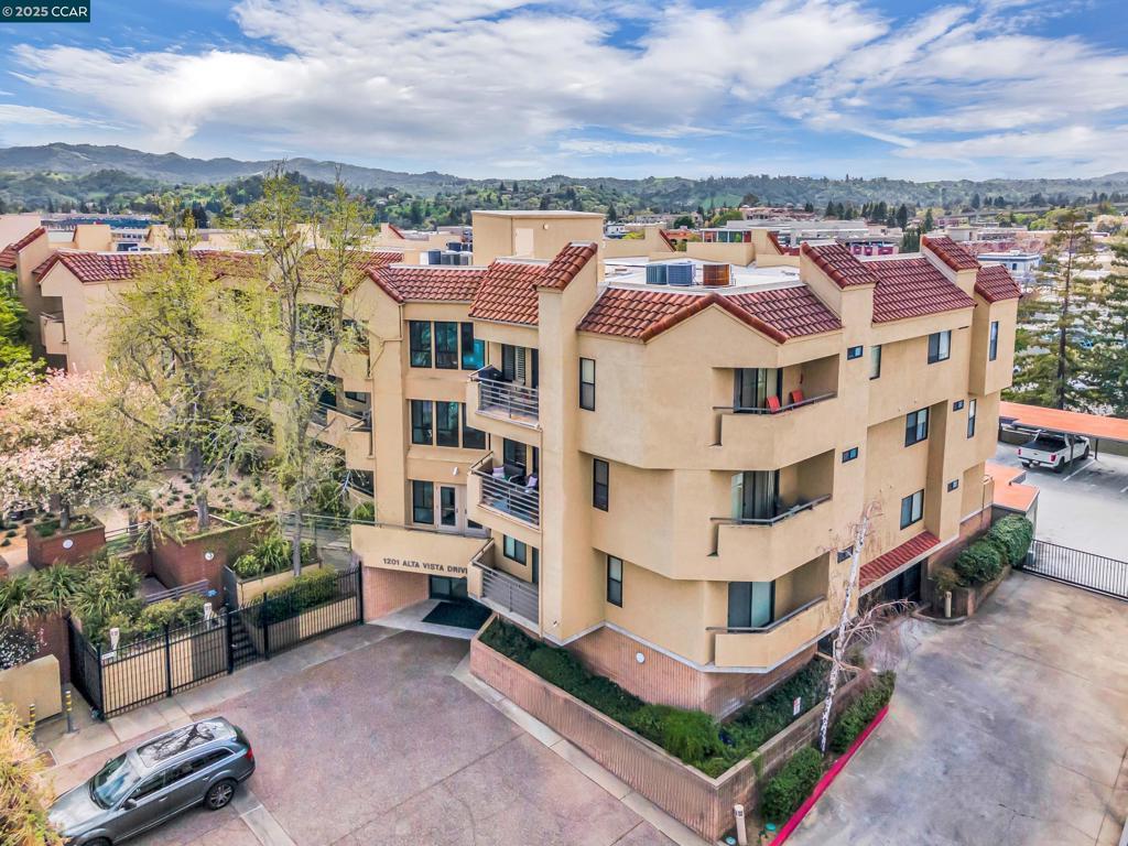 Photo of Listing #41104900