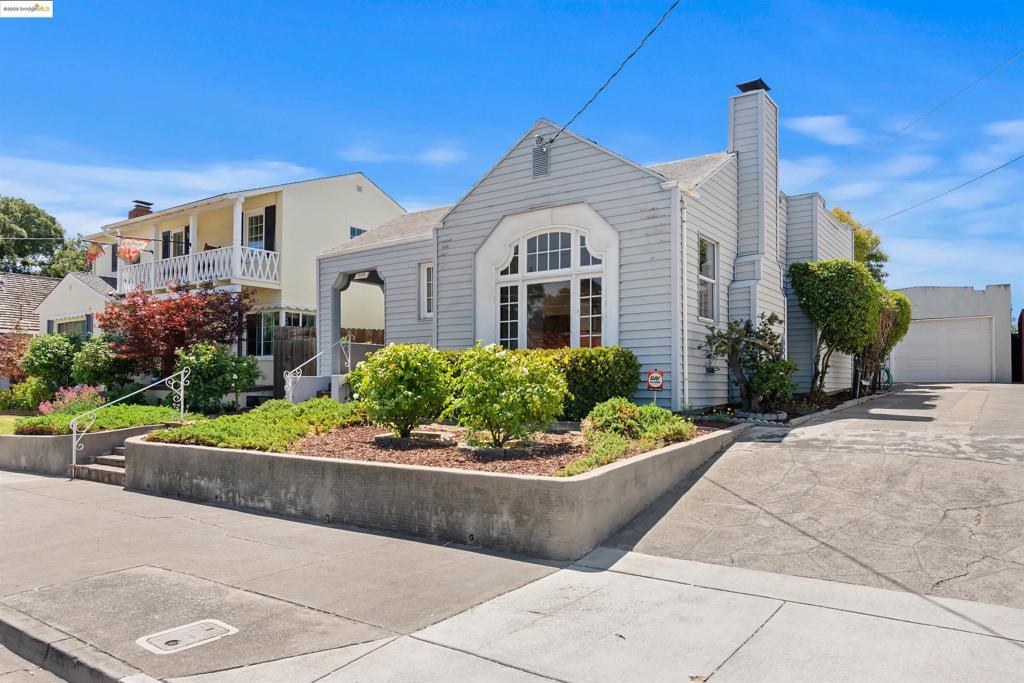 Photo of Listing #41104905