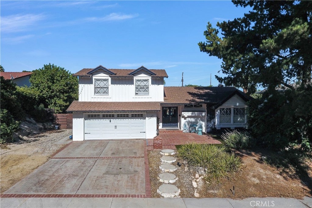 Photo of Listing #SR25158800