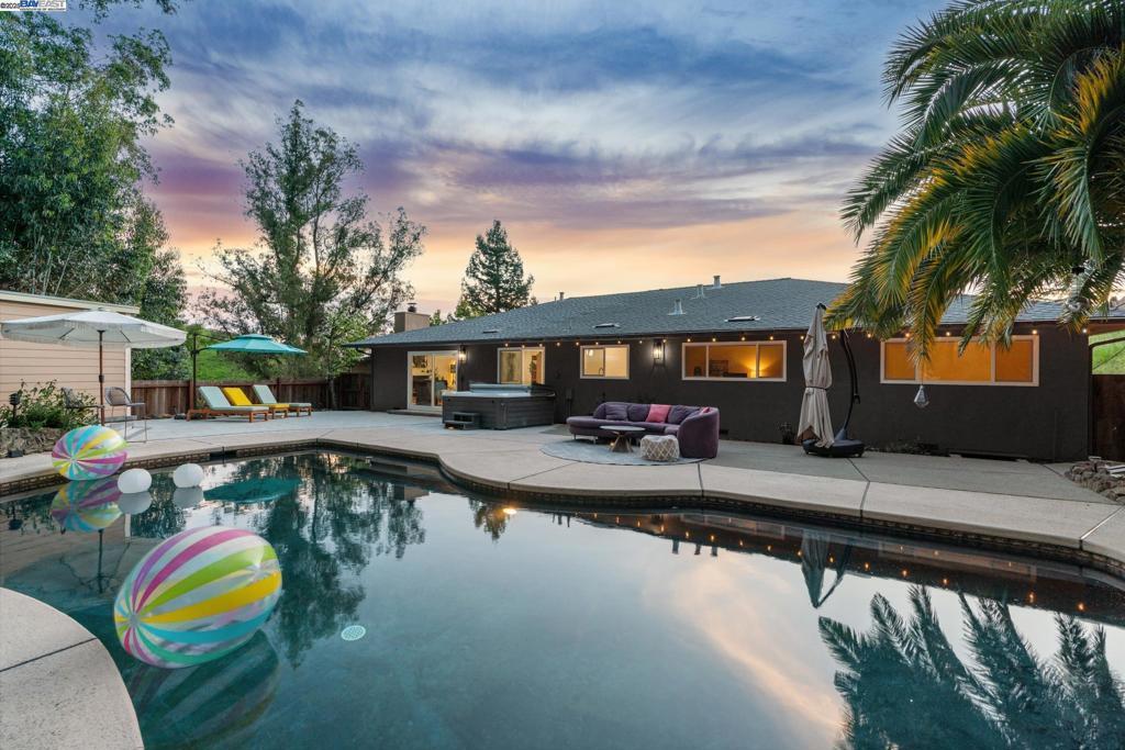 Photo of Listing #41104918