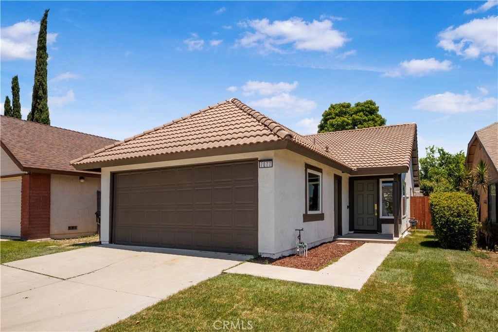 Photo of Listing #CV25159399