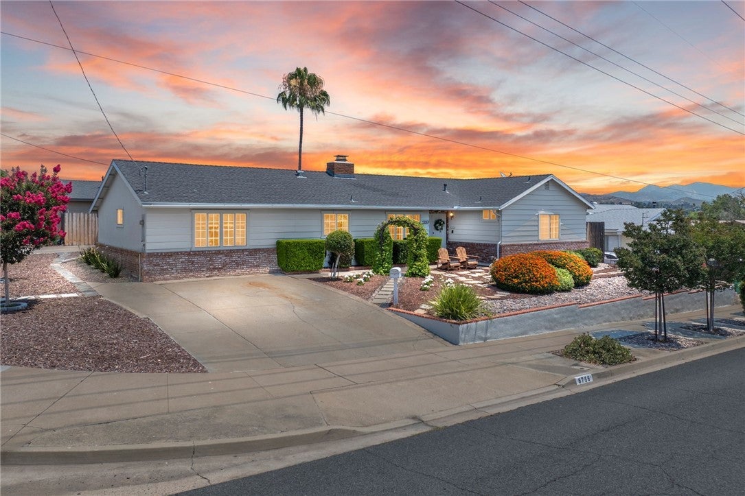 Photo of Listing #SW25159082