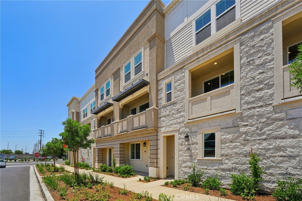 Photo of Listing #OC25159731