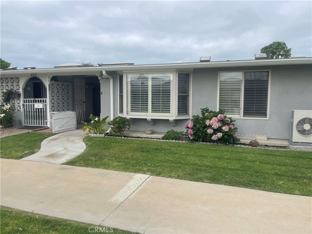 Photo of Listing #PW25159997