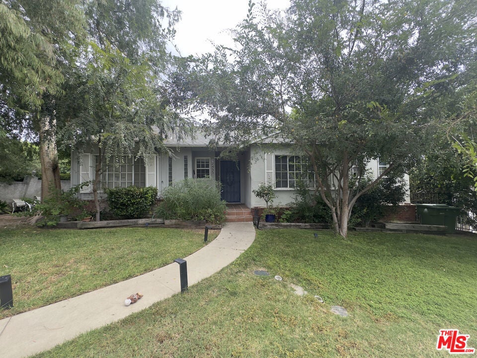 Photo of Listing #25566075