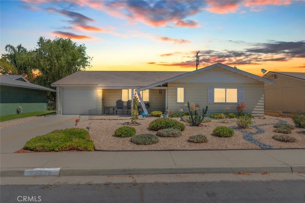 Photo of Listing #SW25154246