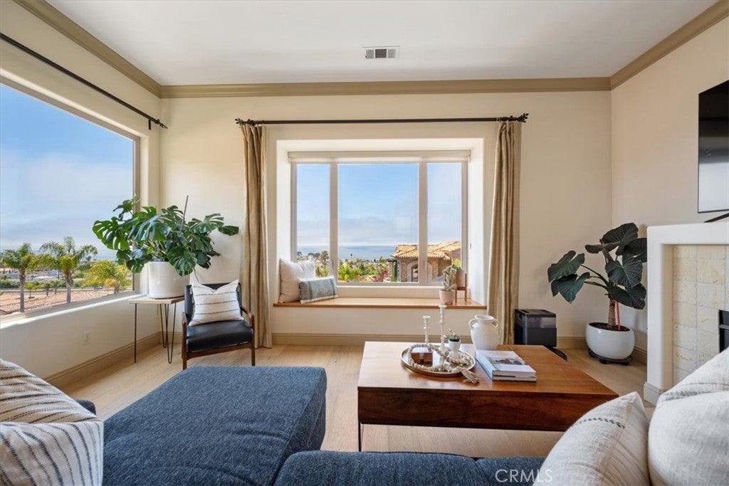 Photo of Listing #PI25158925