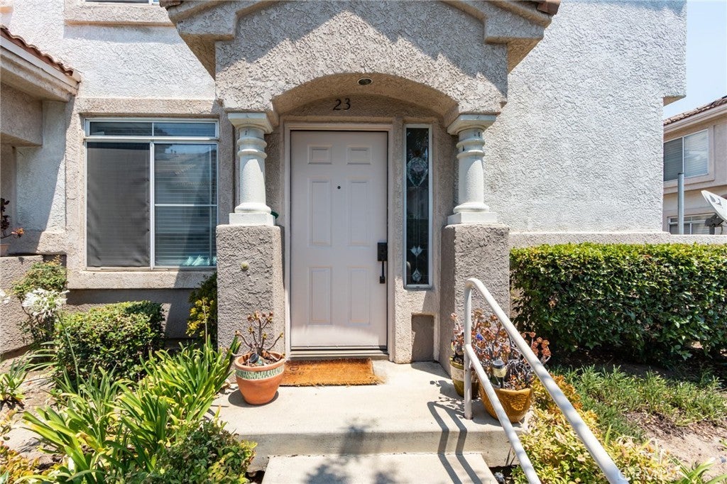 Photo of Listing #CV25157697