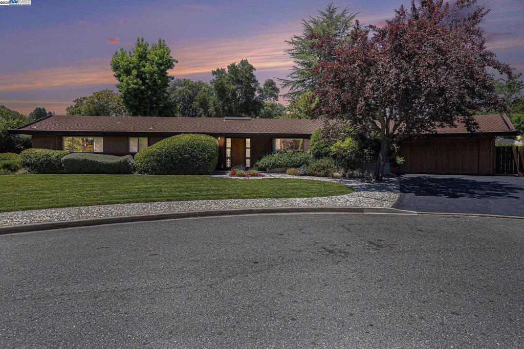 Photo of Listing #41105007