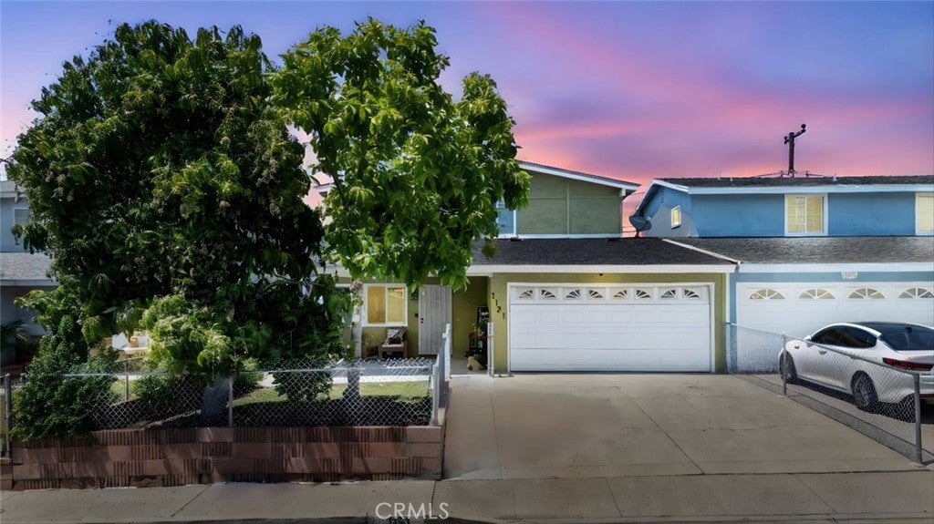 Photo of Listing #DW25158817