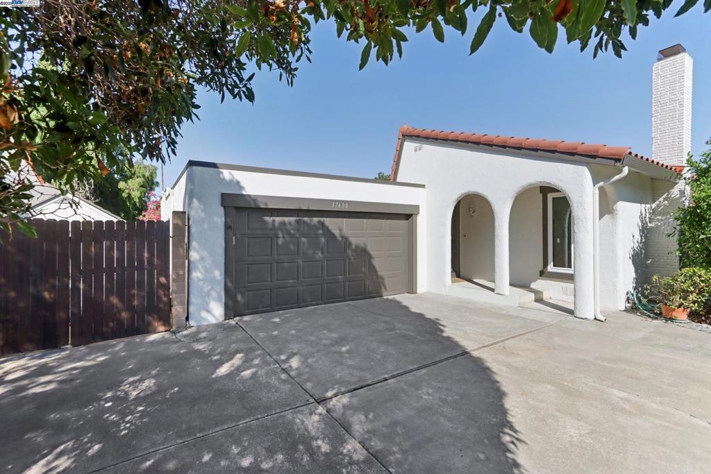 Photo of Listing #41105011