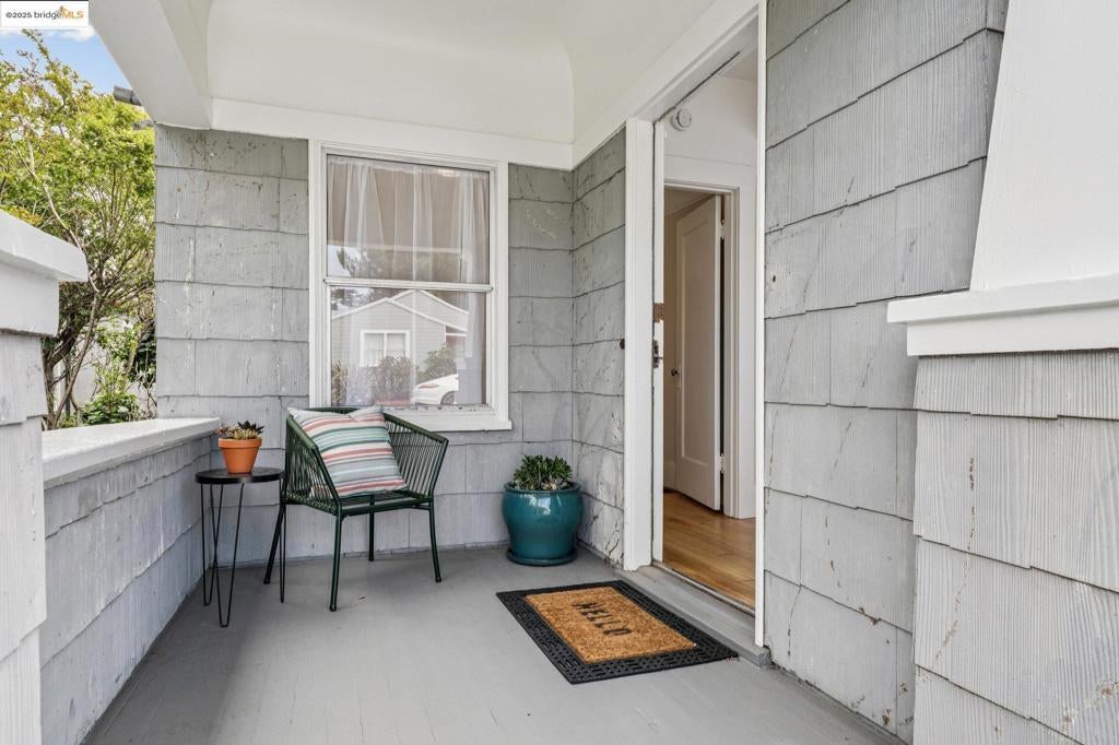 Photo of Listing #41105012