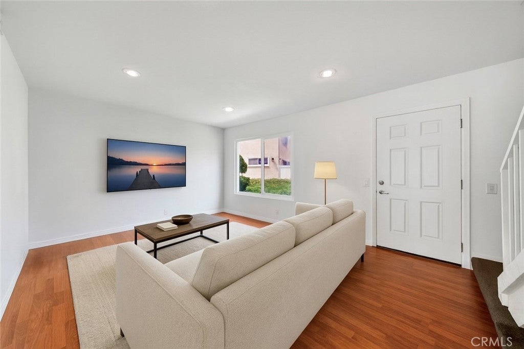 Photo of Listing #PW25148229