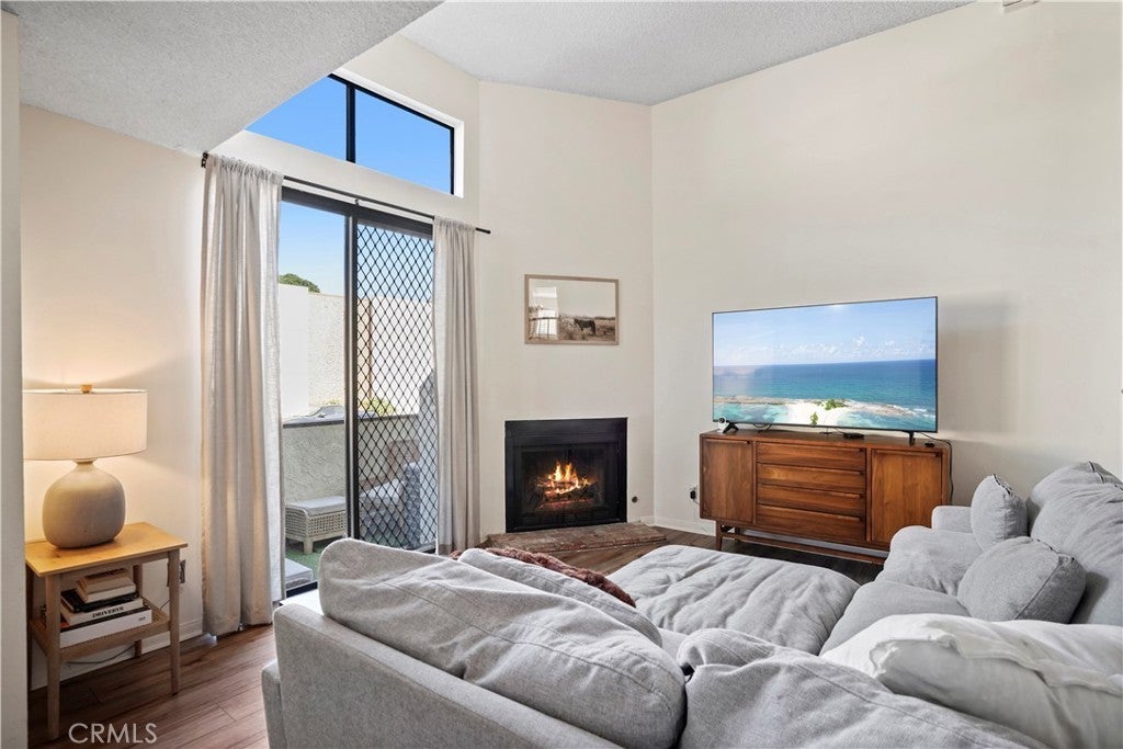 Photo of Listing #CV25152616