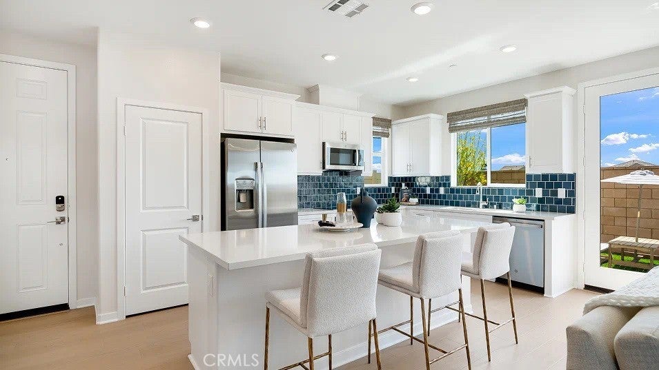 Photo of Listing #SW25160613