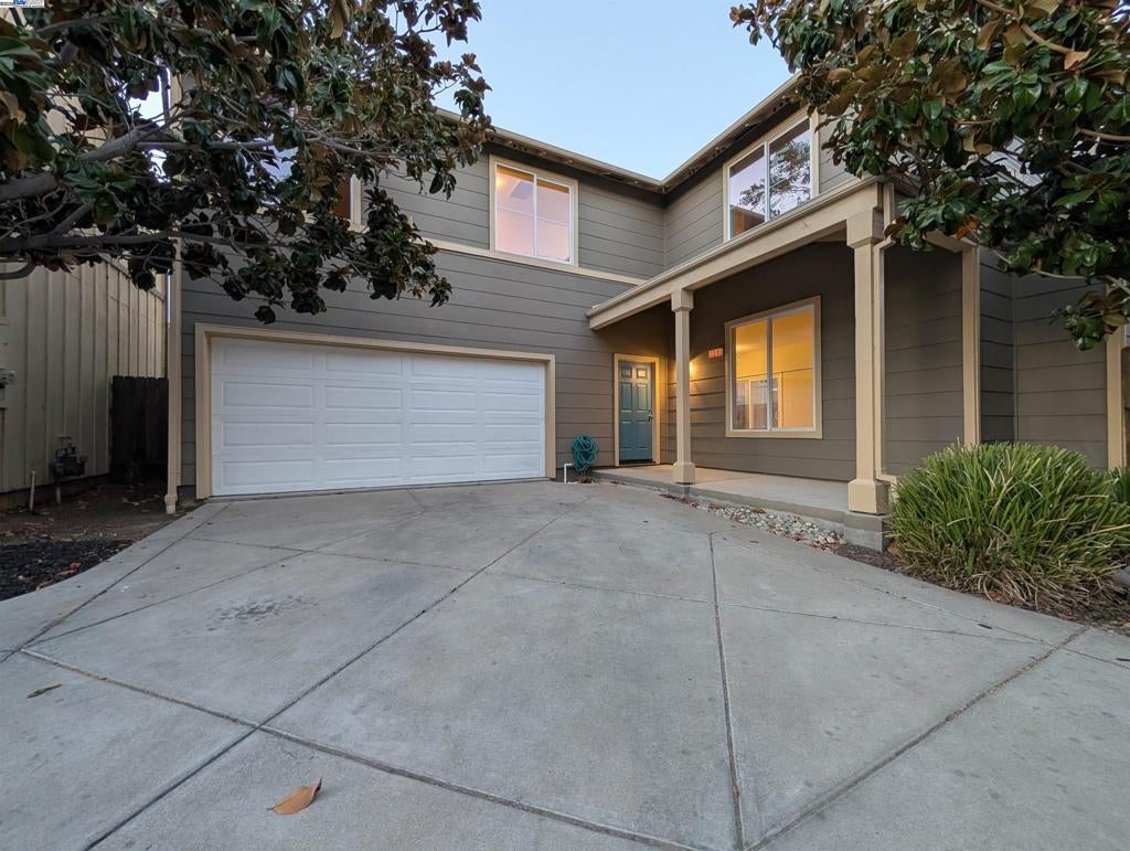 Photo of Listing #41105132