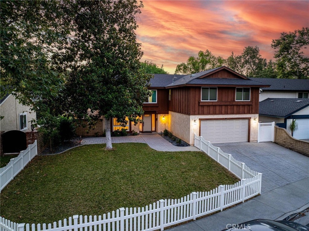 Photo of Listing #SR25160184