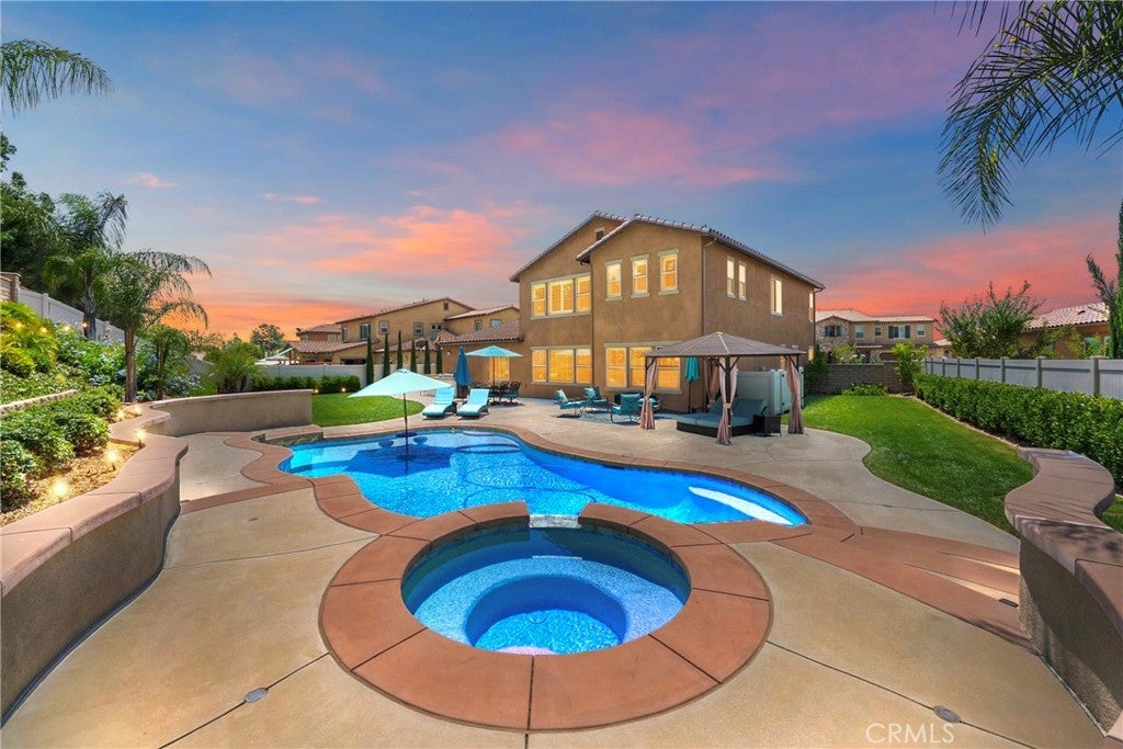 Photo of Listing #SW25161347