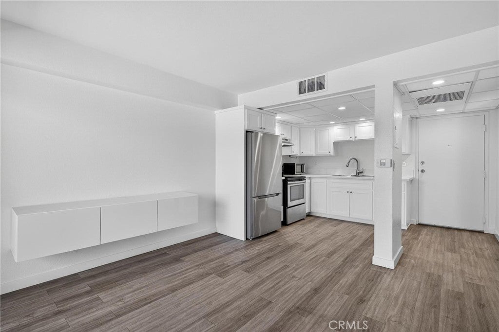 Photo of Listing #SB25140850